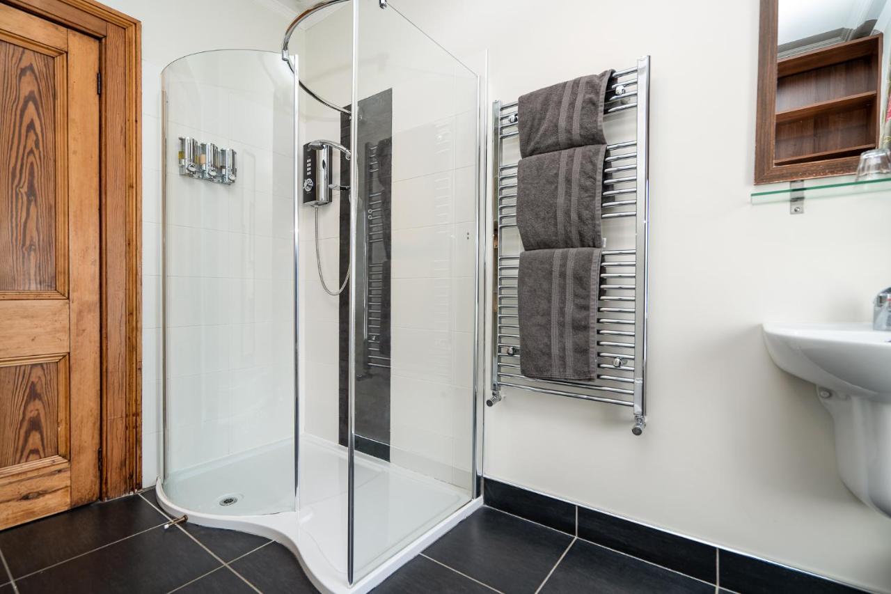 Antrim House Guest Rooms & Suites (Adults Only) Portrush Eksteriør bilde