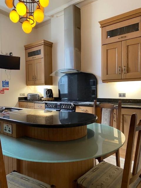 Antrim House Guest Rooms & Suites (Adults Only) Portrush Eksteriør bilde
